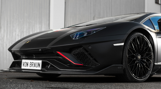 <img src="pubdb/bilder/object/1025/15/660Aventador-019.jpg"/>