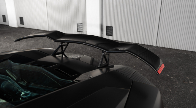 <img src="pubdb/bilder/object/1025/32/660Aventador-023.jpg"/>