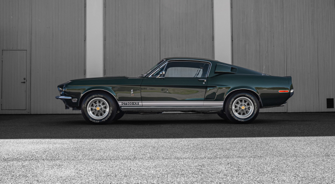 <img src="pubdb/bilder/object/1041/16/660Shelby-GT500-KR-z18.jpg"/>