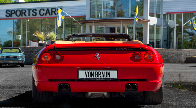 <img src="pubdb/bilder/object/754/23/660FERRARI_355-14_1.jpg"/>