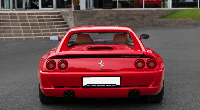 <img src="pubdb/bilder/object/921/25/660355_Berlinetta-108.jpg"/>