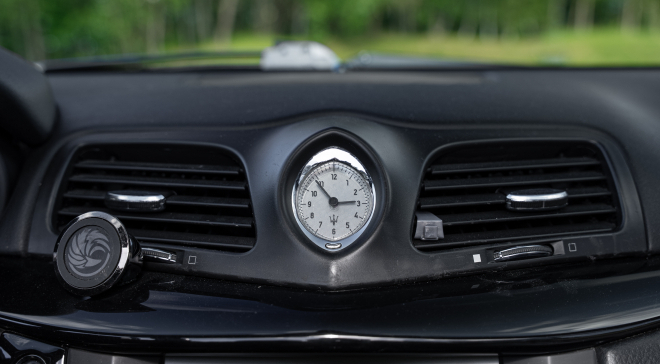 <img src="pubdb/bilder/object/956/1/660Von-braun-maserati-gran-turismo-11.jpg"/>